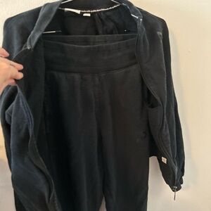 PUMA - Women’s Set in Small